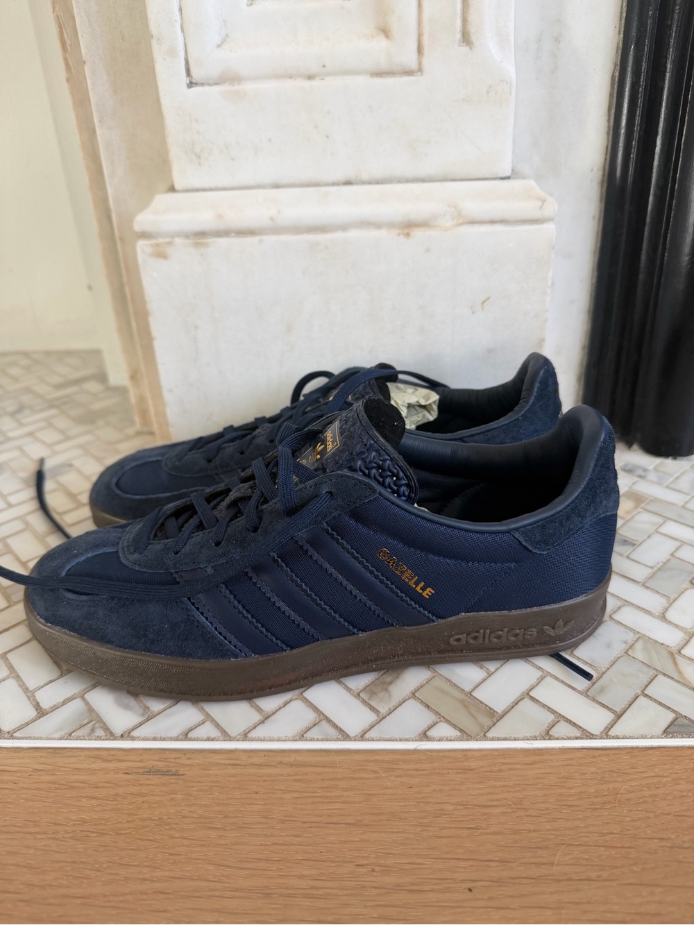 Adidas Gazelle Indoor College Navy Suede Gum Soles - Men's 7.5 / Women's 8.5 - Picture 2 of 6